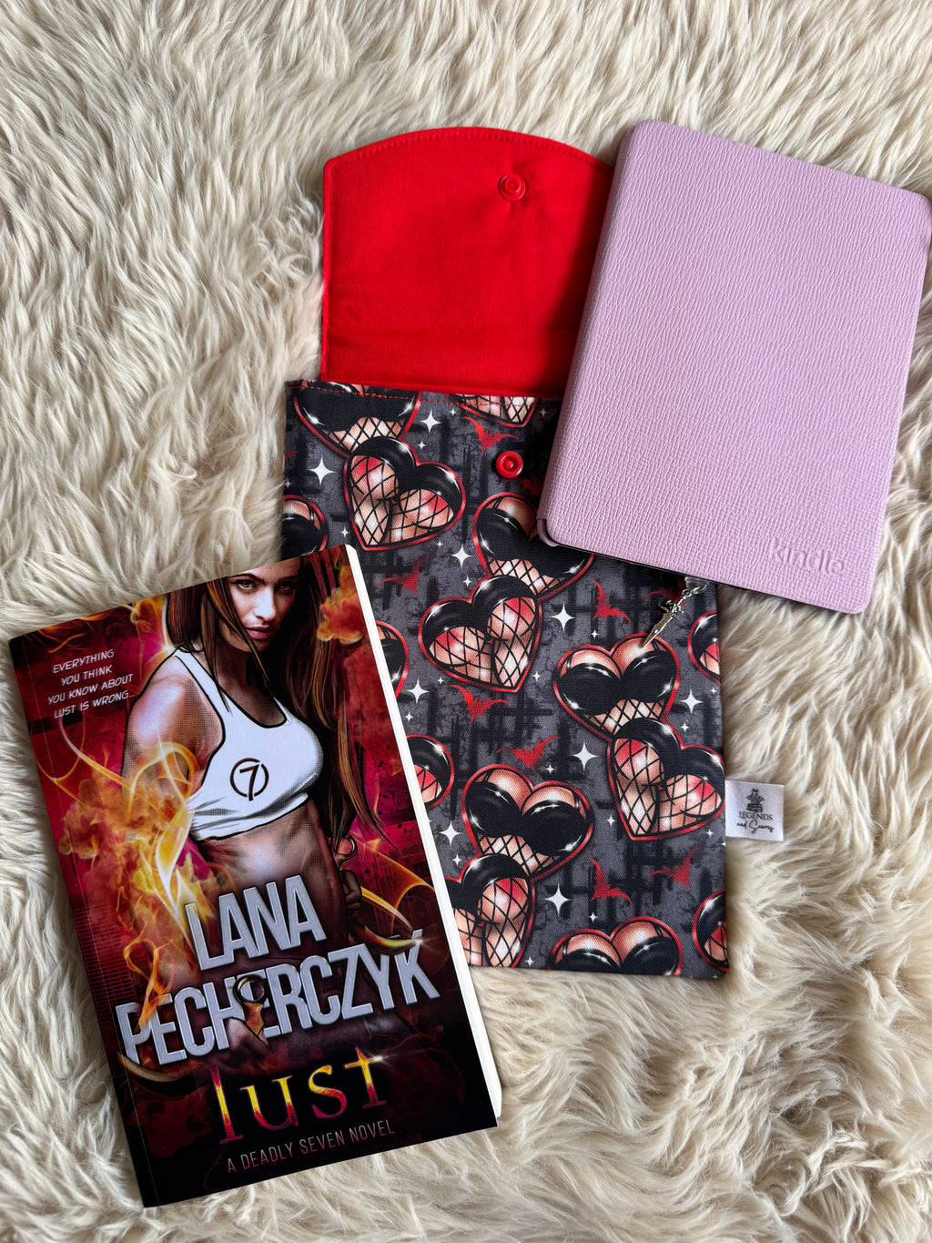 Bats and spanks Small eReader and Book Sleeve