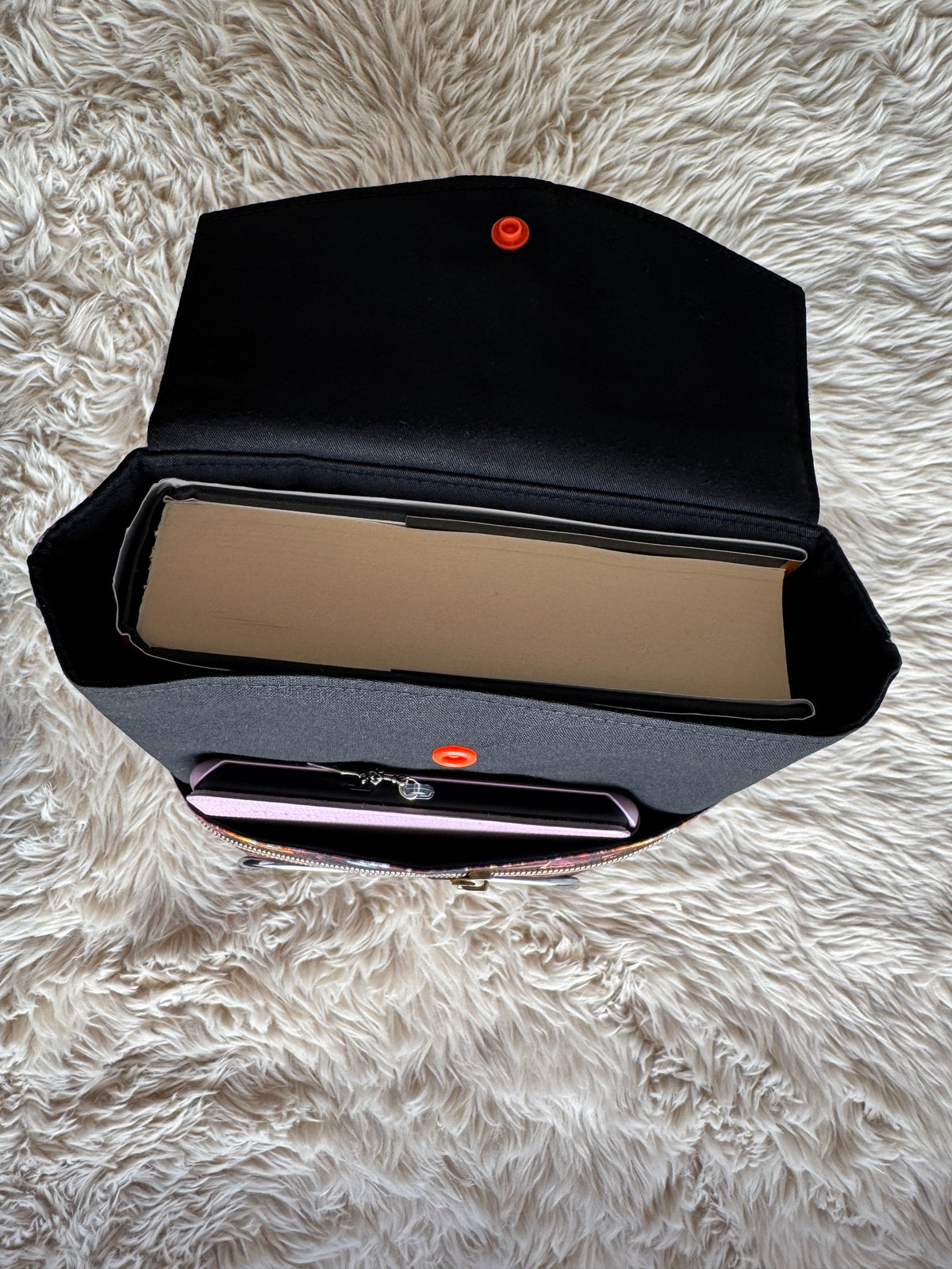 Orange dragon shelf Large 3in1 Sleeve