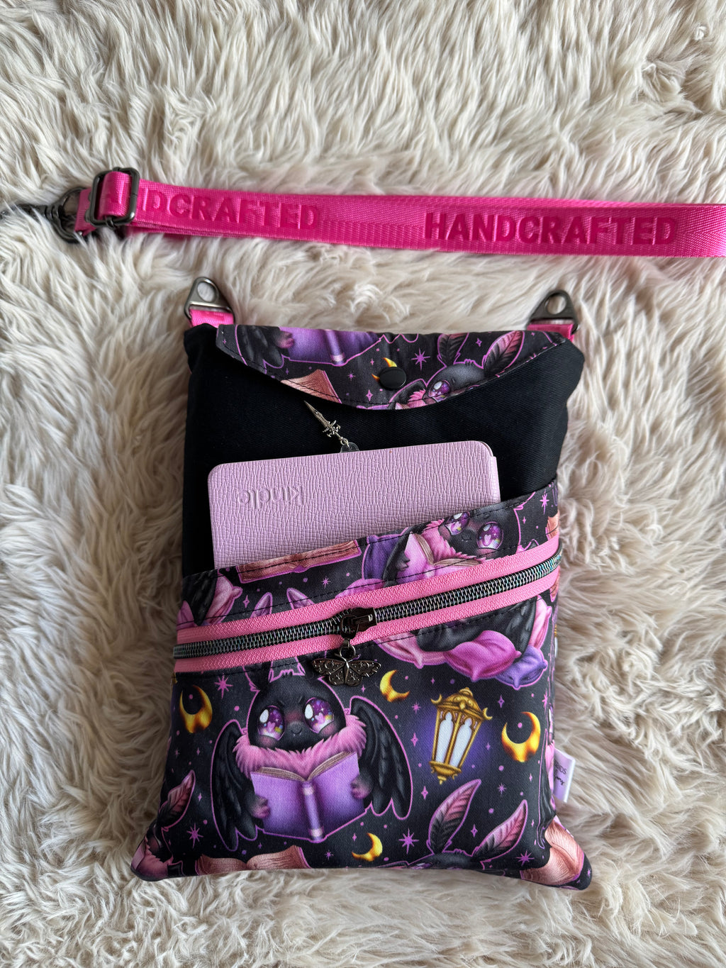 Mothman Large 3in1 Sleeve with Strap