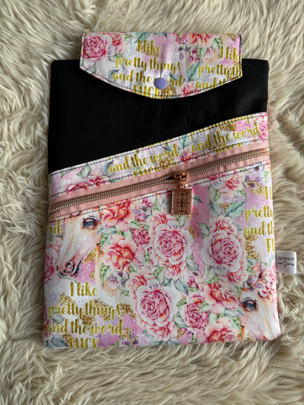 I like pretty things… (book pull) Large 3in1 Sleeve