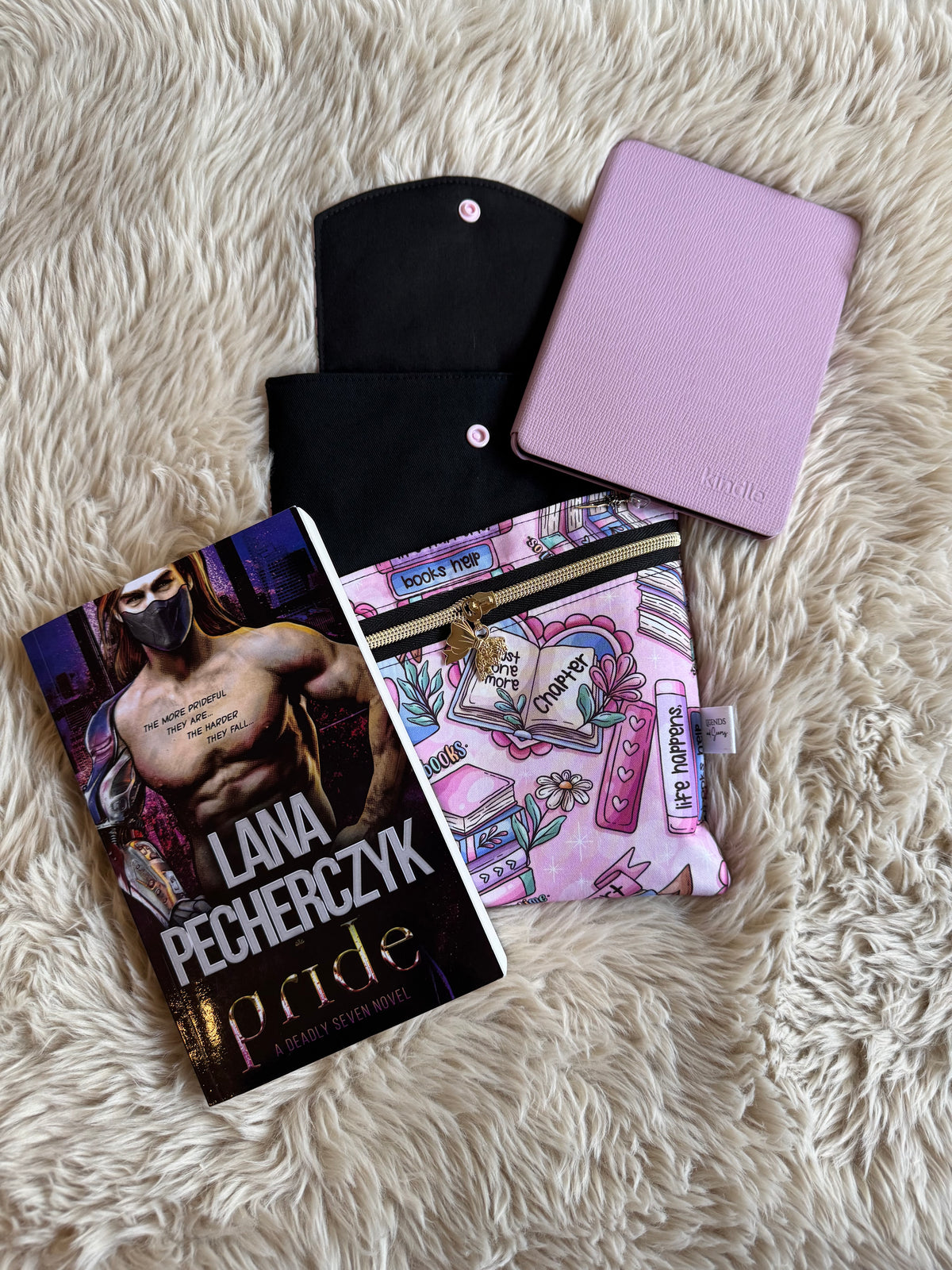 Booktrovert (Pink) Small 3in1 Sleeve
