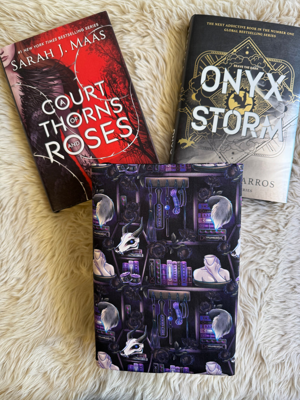Dark romance shelves dust jacket (Purple)