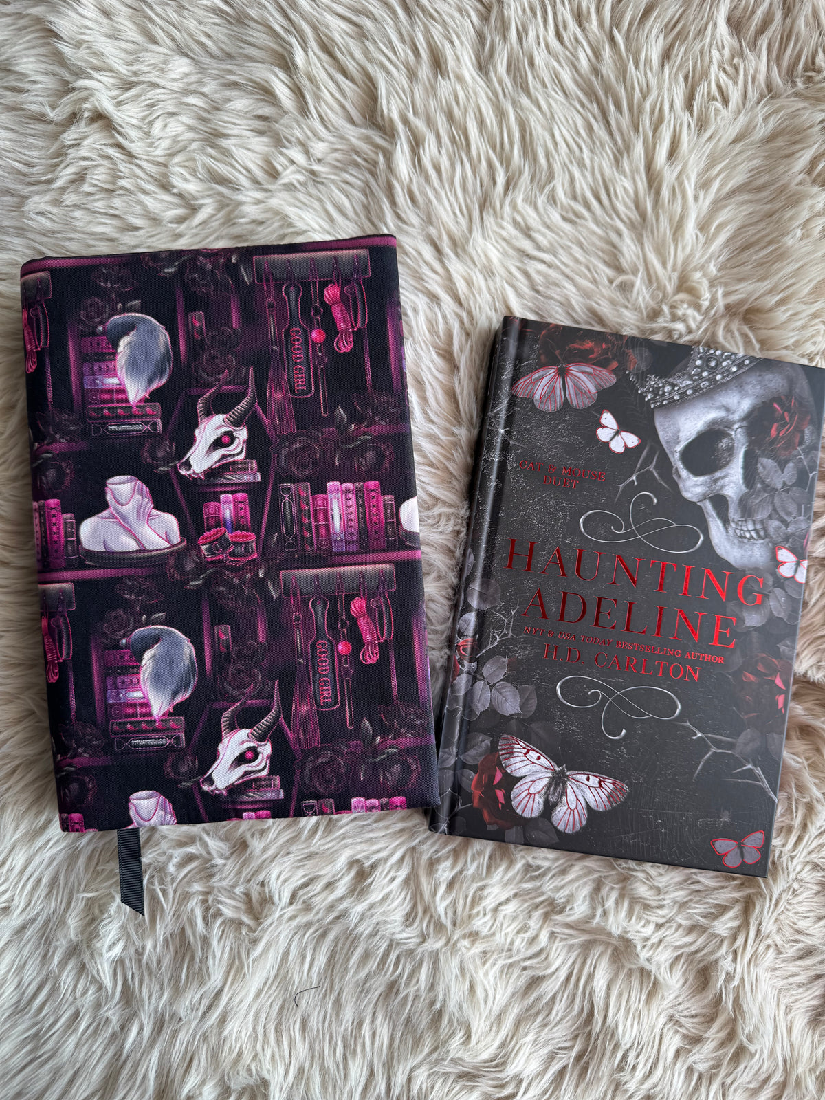 Dark romance shelves dust jacket (Pink)