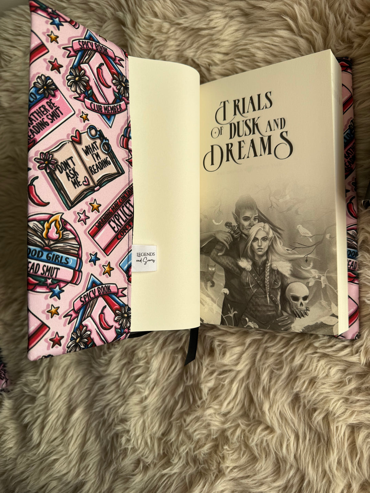 Rather be reading smut dust jacket
