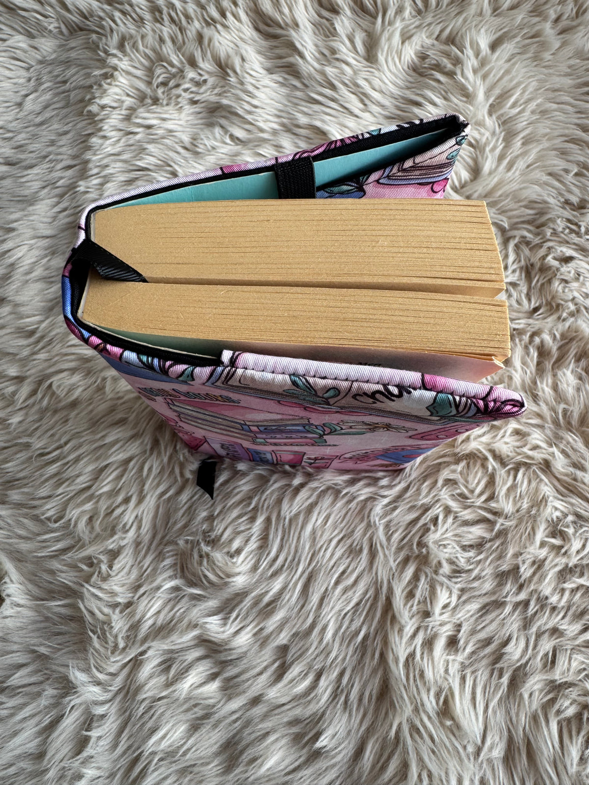 Booktrovert dust jacket
