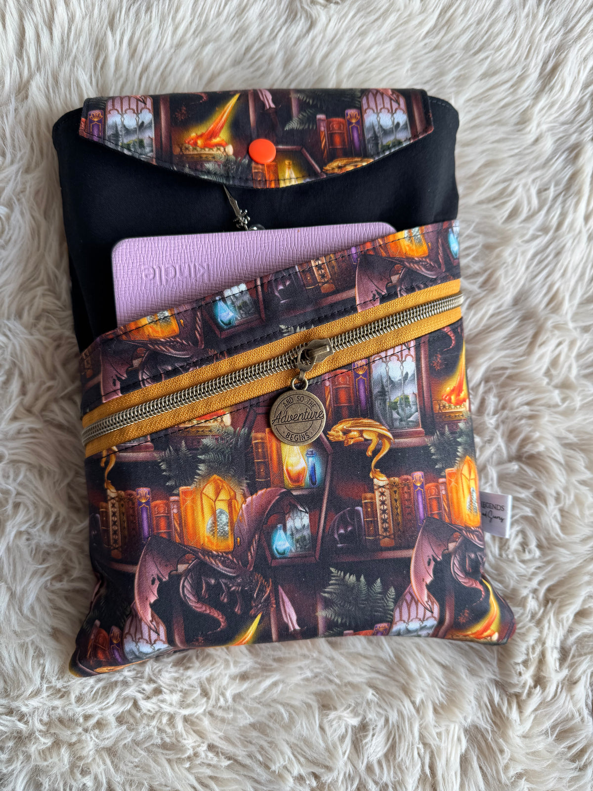Orange dragon shelf Large 3in1 Sleeve