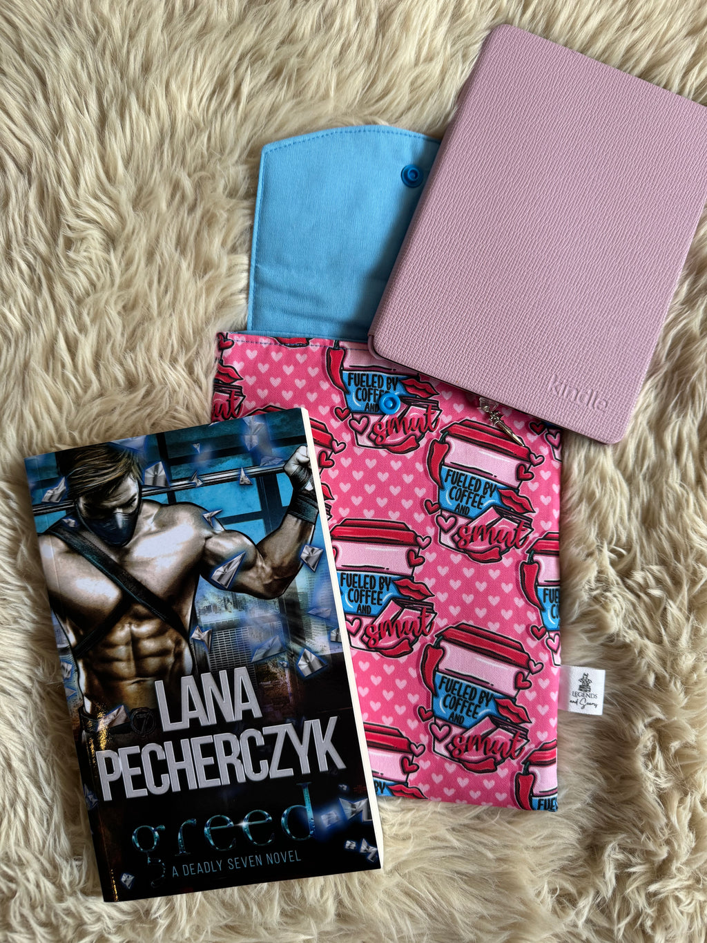 Coffee and smut Small eReader and Book Sleeve