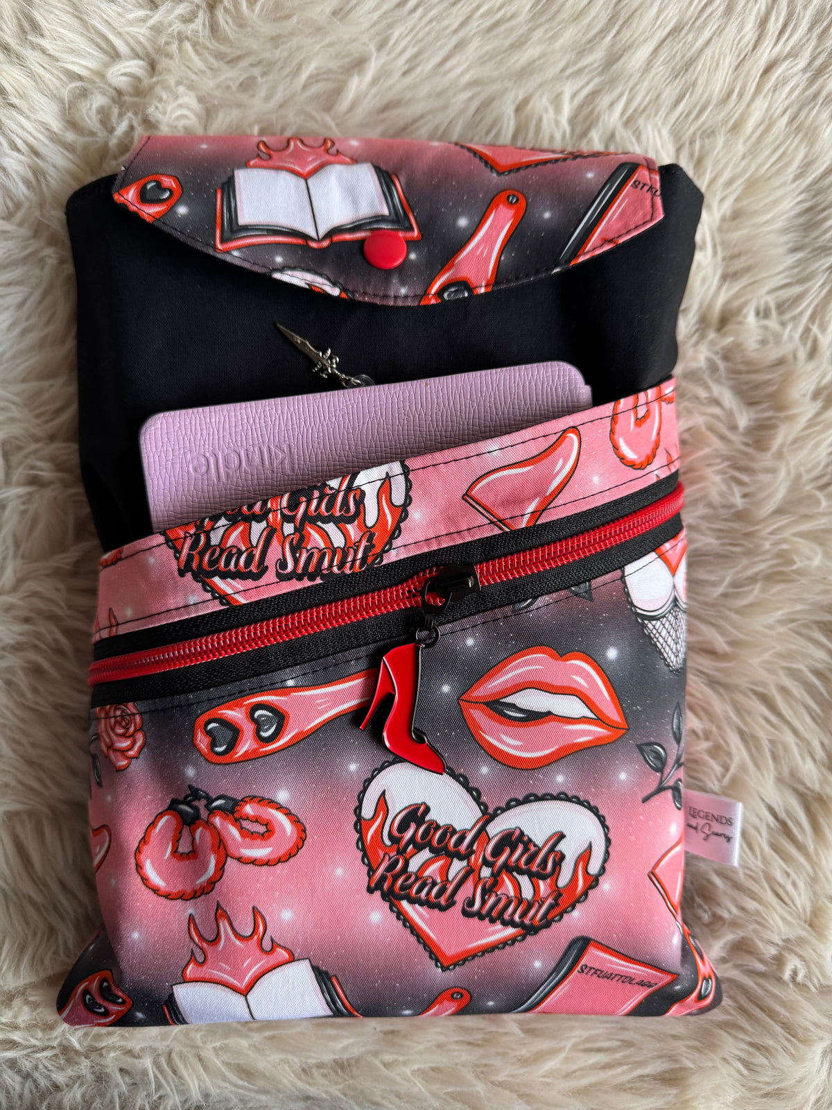 Good girls read smut Large 3in1 Sleeve