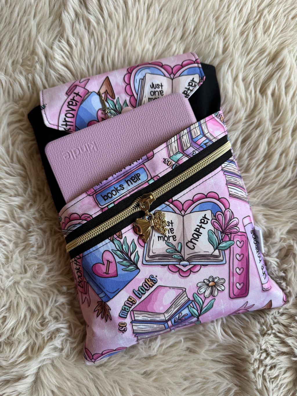 Booktrovert (Pink) Small 3in1 Sleeve