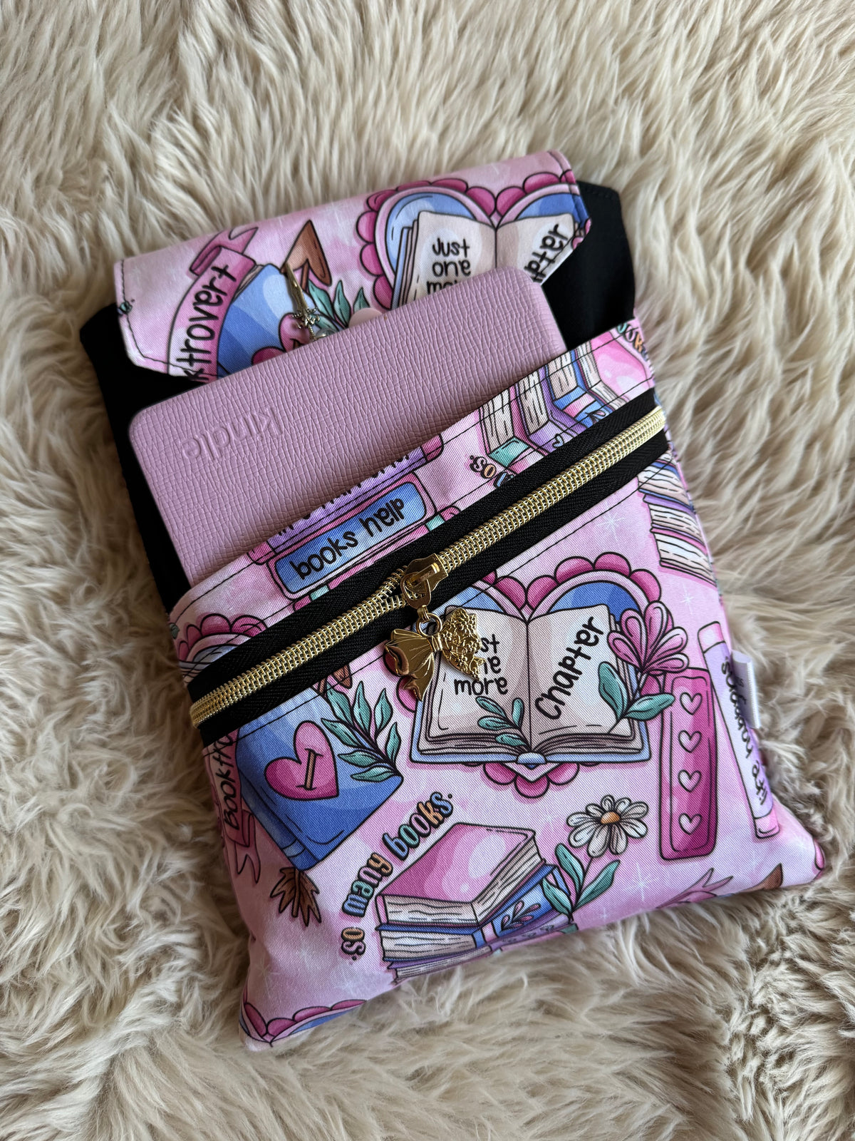 Booktrovert (Pink) Small 3in1 Sleeve