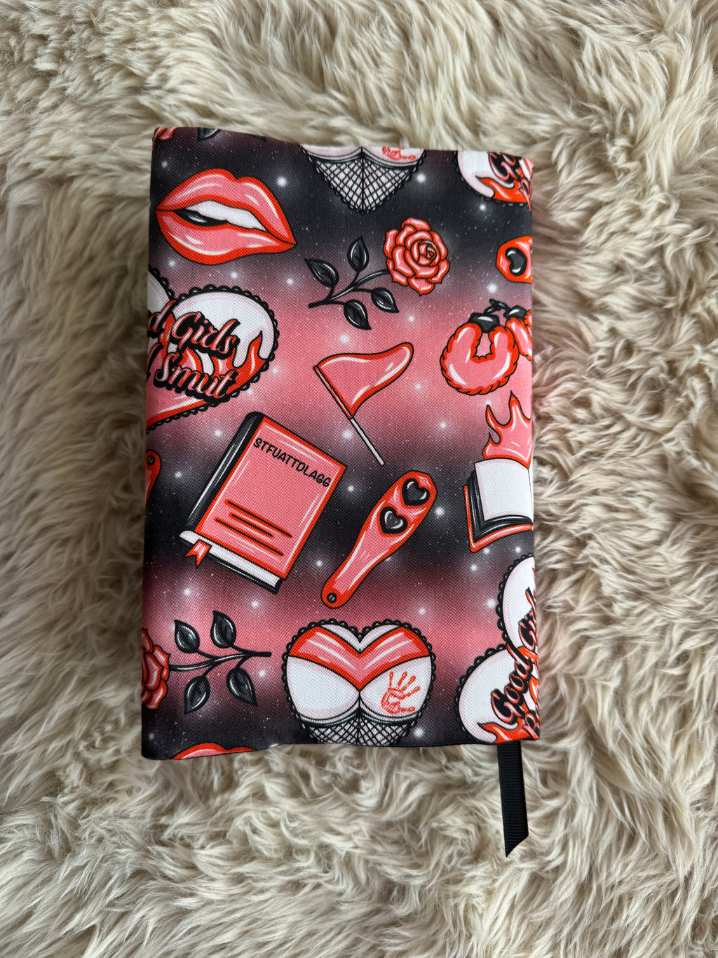 Good girls read smut dust jacket