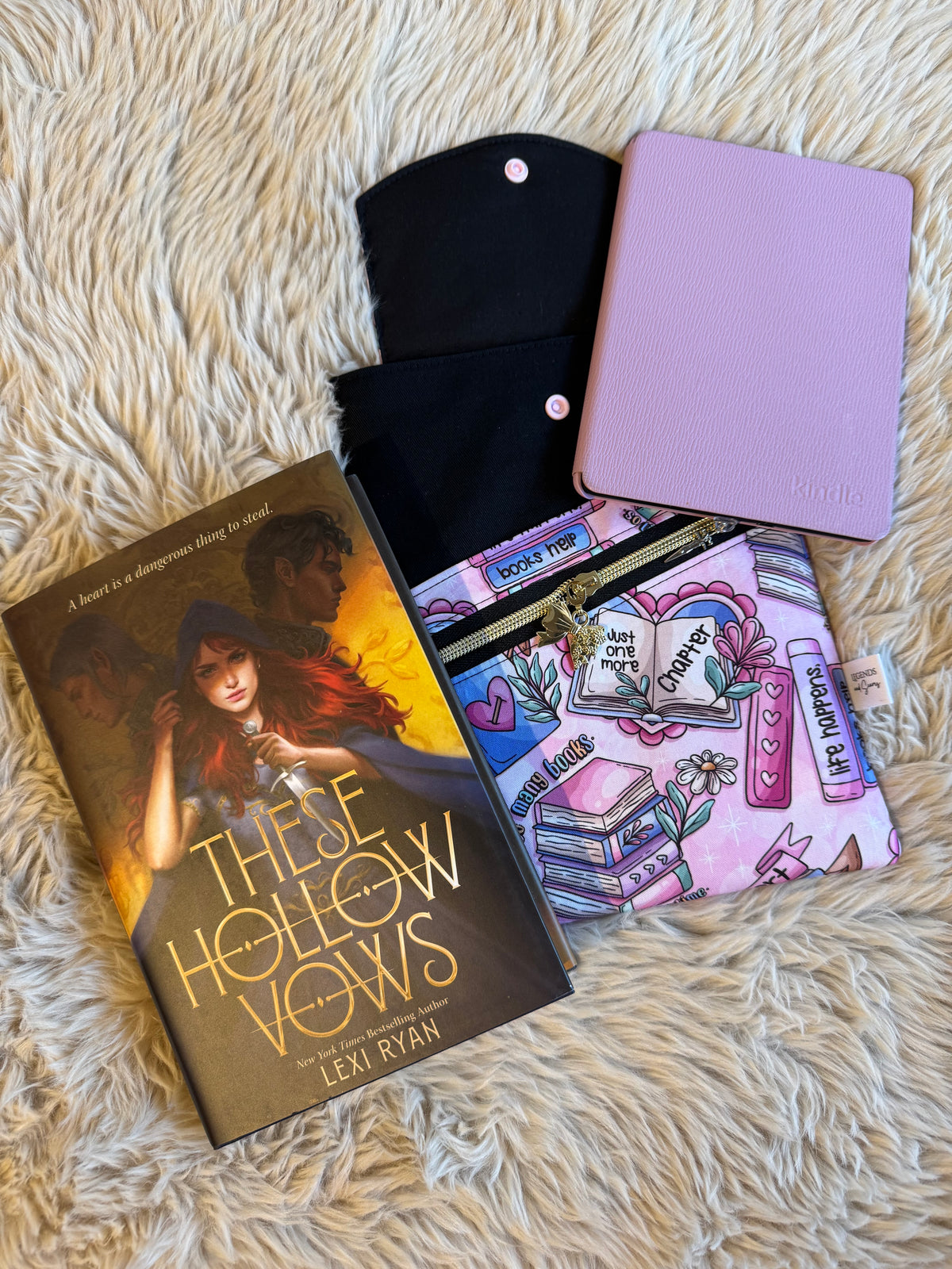 Booktrovert (Pink) Small 3in1 Sleeve