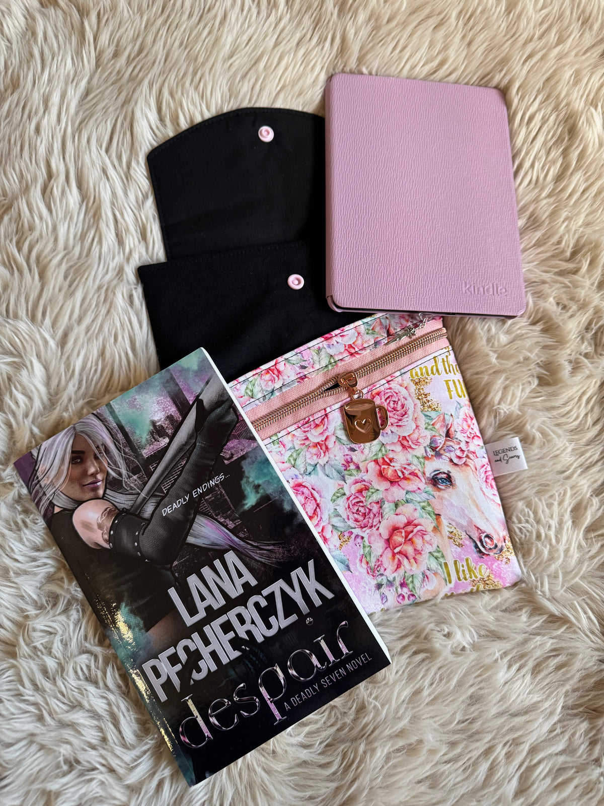 I like pretty things… Small 3in1 sleeve