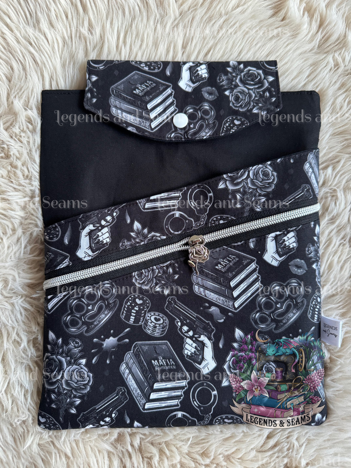 Mafia Romance (Black) Large 3in1 Sleeve
