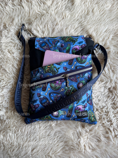 Alchemist (Blue with Coloured Potions) Large 3in1 with adjustable strap