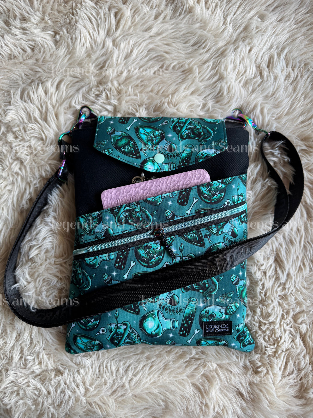 Alchemist (Jade) Large 3in1 with adjustable strap