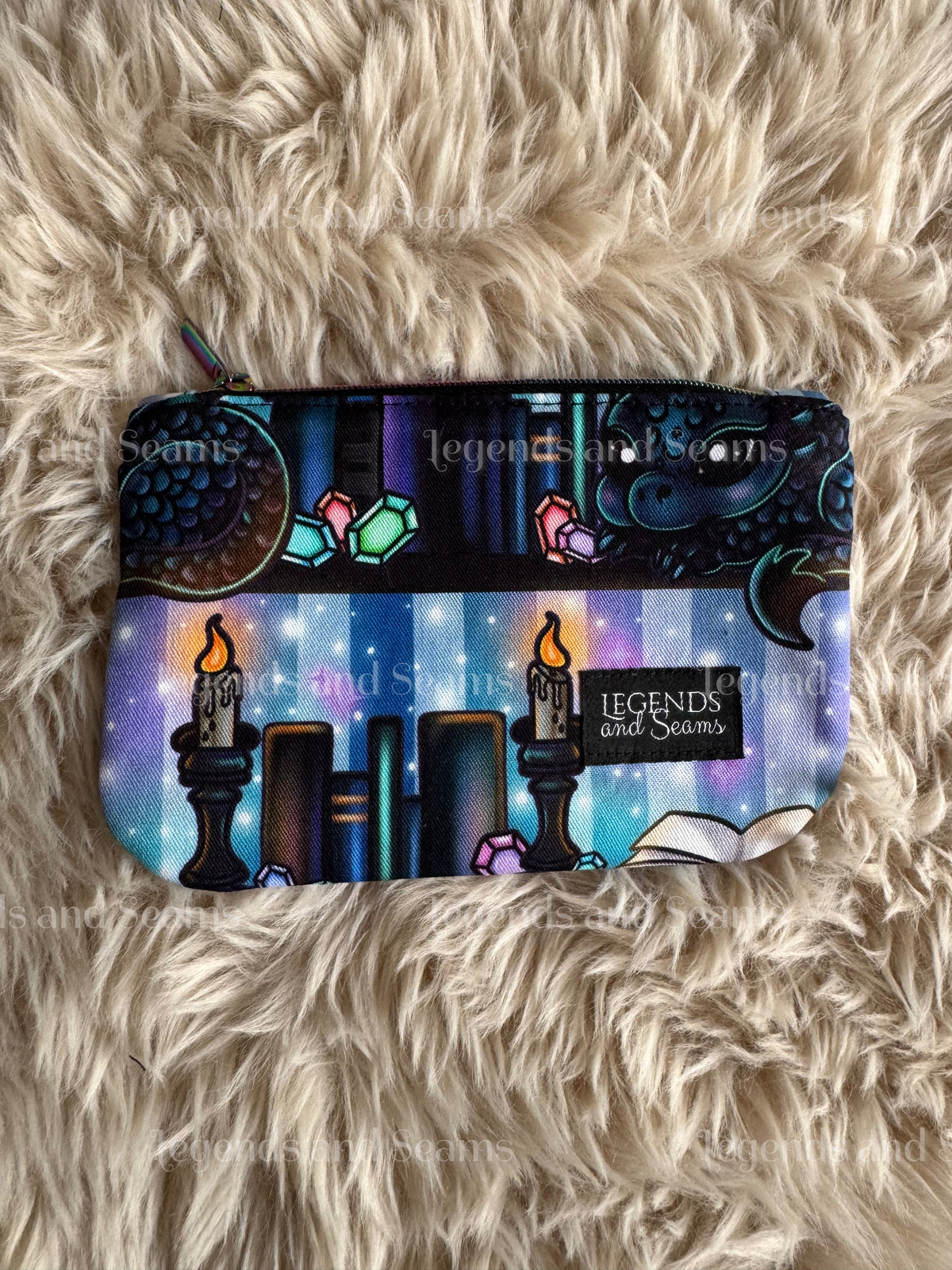 Gem Shelf (Light) Pouch