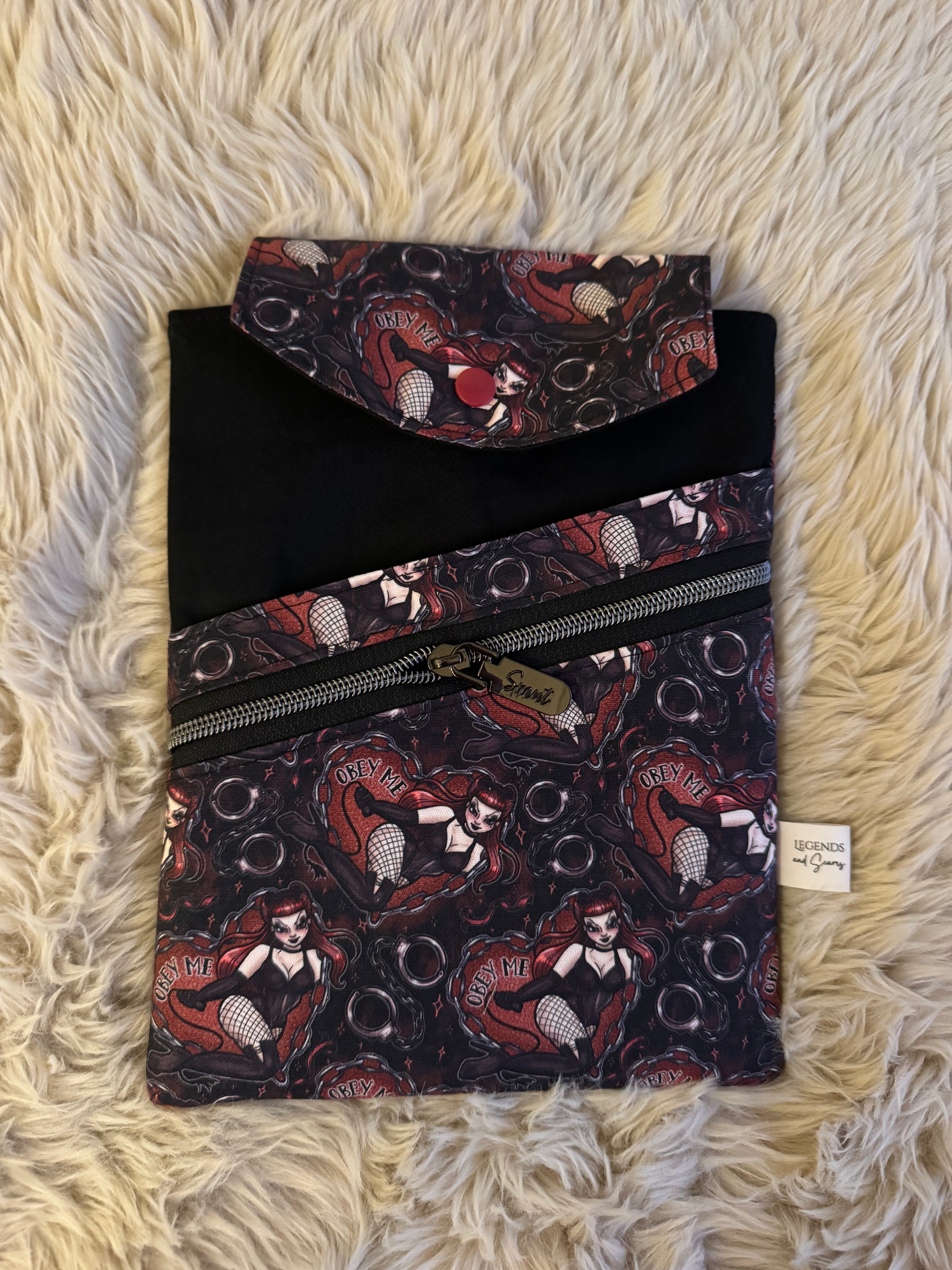 Obey Me Small 3in1 Sleeve